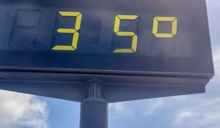Unseasonal Heat Drives Temperatures Near 35°C Across Japan Ahead of Summer